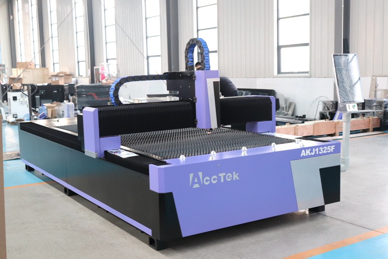 Çin Endüstriyel Lazer Kesici 1 - Industrial Laser Cutting Machine Price incelemesi ve fiyatı
